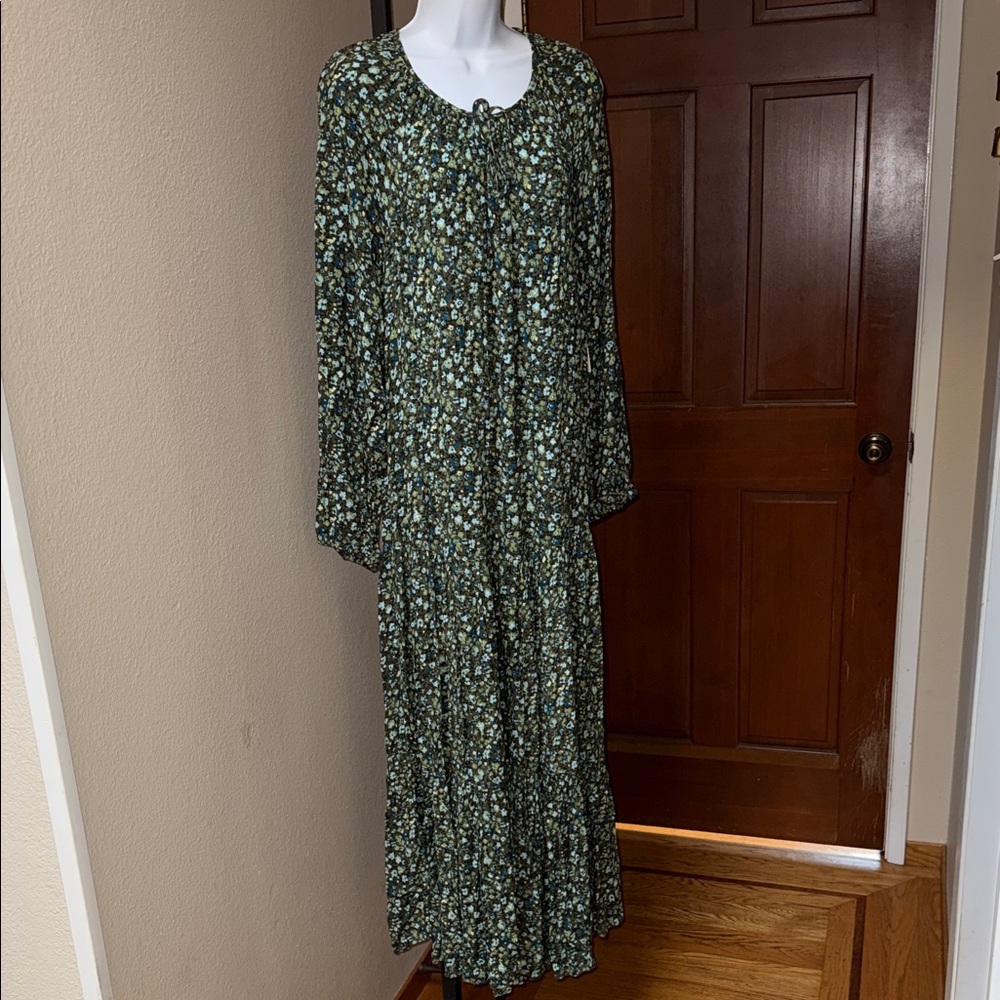 NWT Sonoma Olive Green Floral Long Sleeve Tiered Rayon Maxi Dress Women’s Size L